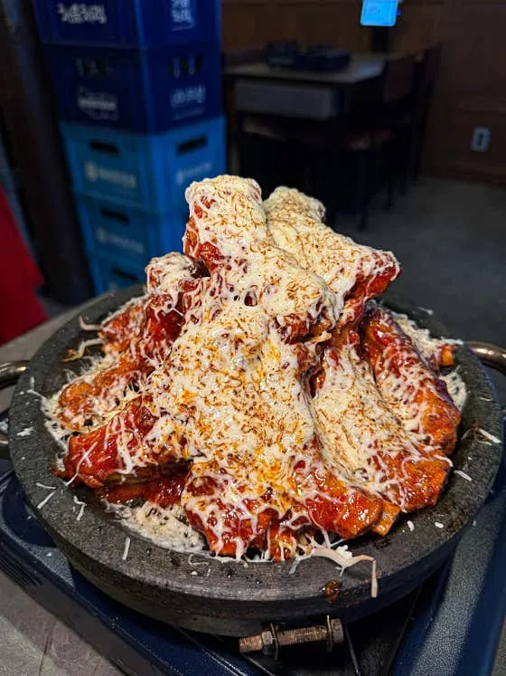 고봉당 홍대점 음식 사진