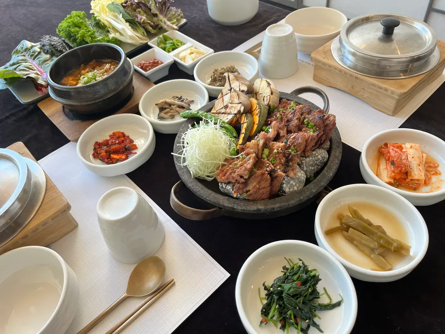 쏠비치삼척 해파랑 석갈비 쌈밥 정식 공식 메뉴 이미지