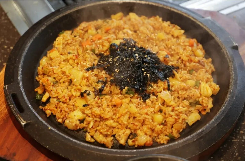 양볶음밥 공식 메뉴 이미지