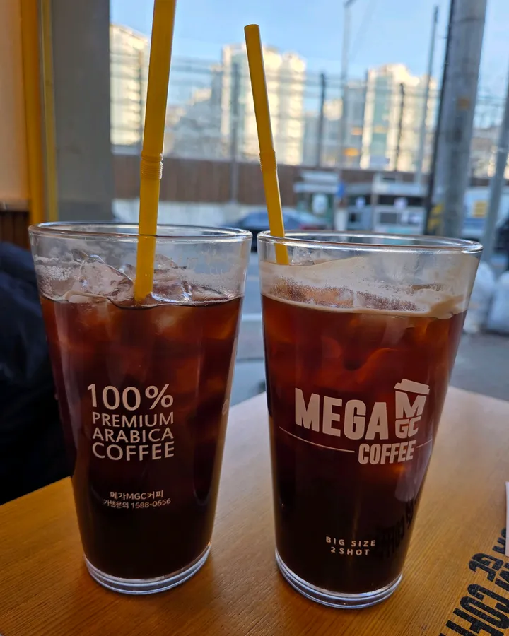 메가MGC커피 안양석수연현점 음료 사진