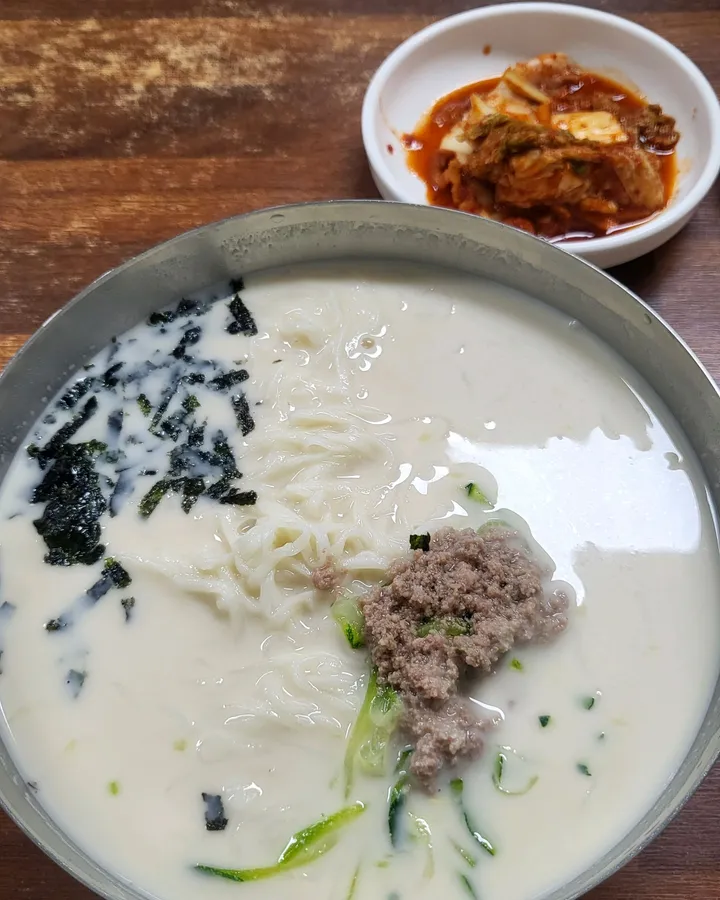 방문객이 남긴 음식·매장 사진 6