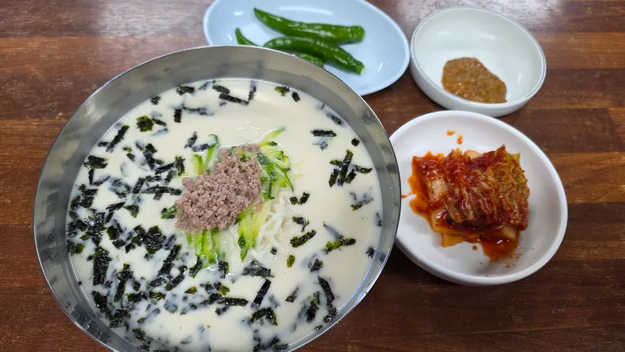 방문객이 남긴 음식·매장 사진 3