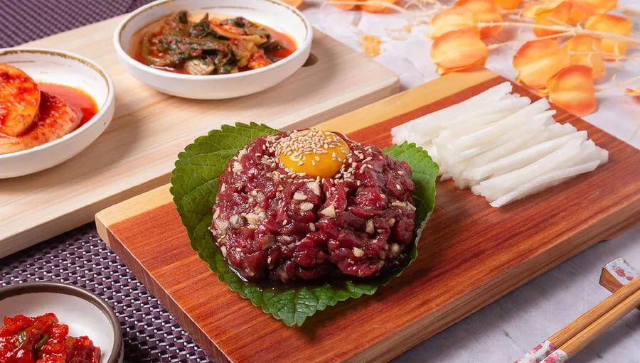 강경불고기 일산덕이점 강경 육회 맛보기 (120g) 메뉴 사진