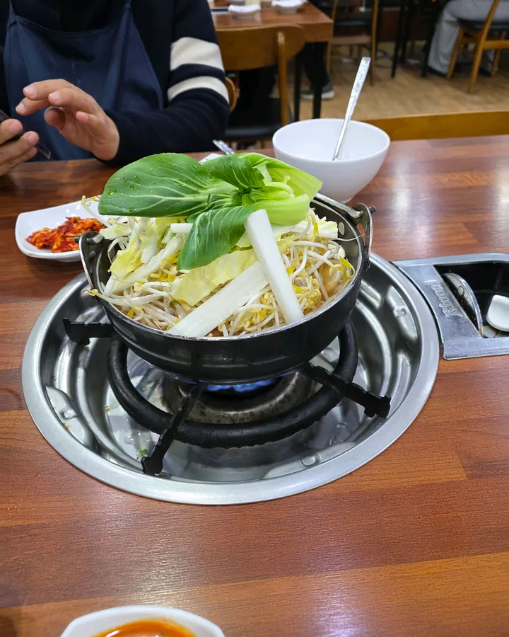 방문객이 남긴 음식·매장 사진 8