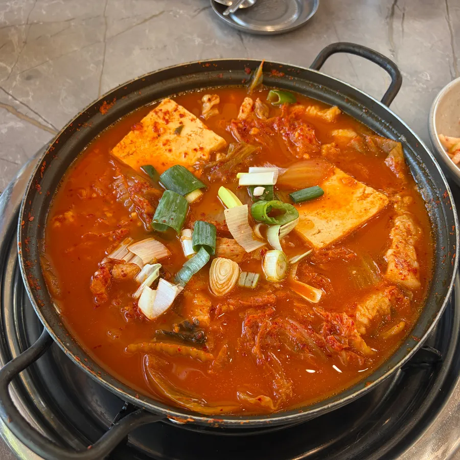 한일식당 방문객이 남긴 현장 사진