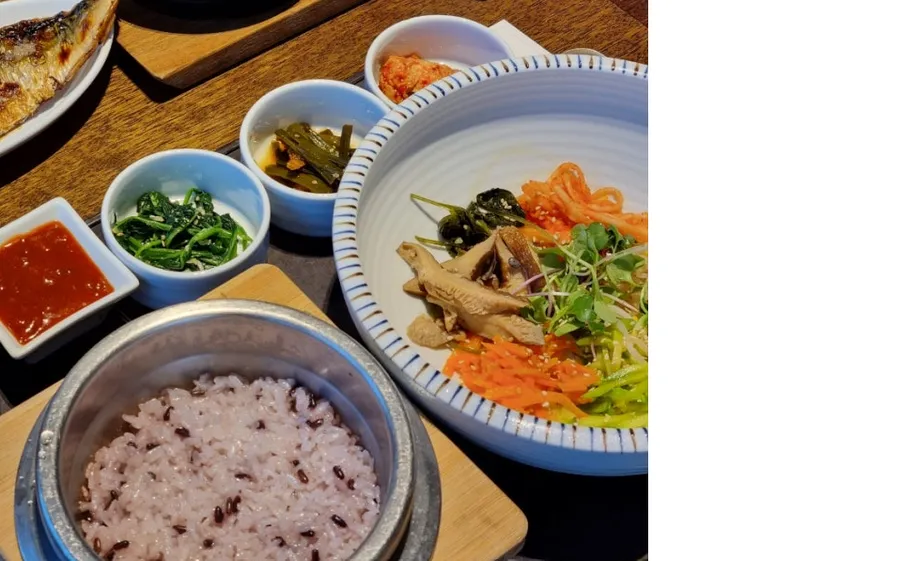쏠비치삼척 해파랑 산채비빔밥 & 차돌된장찌개 공식 메뉴 이미지