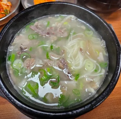 말복이네가보자토종순대국의 순대국