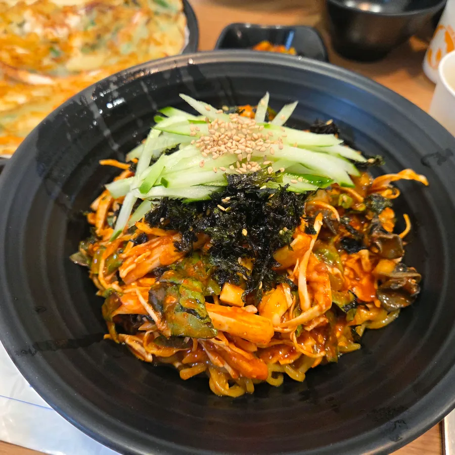 방문 고객이 남긴 식사 사진