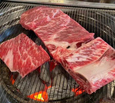 심석진의 황소야 본점 정통생소갈비 1.2kg 메뉴 사진
