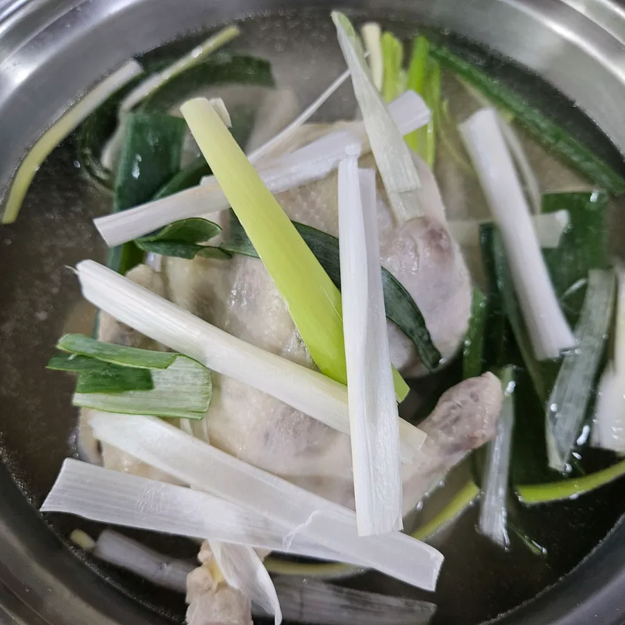 방문 고객이 남긴 음식 사진