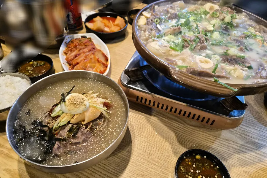 방문객이 남긴 매장·음식 사진 3