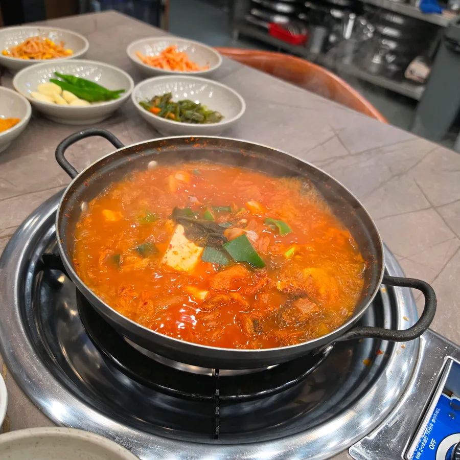 한일식당 방문객이 남긴 현장 사진