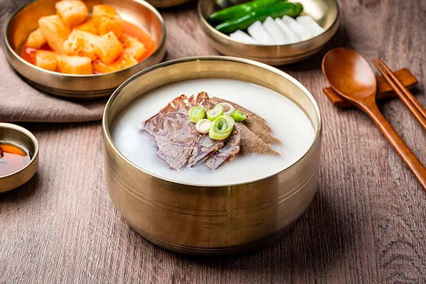 사골곰탕 공식 메뉴 사진