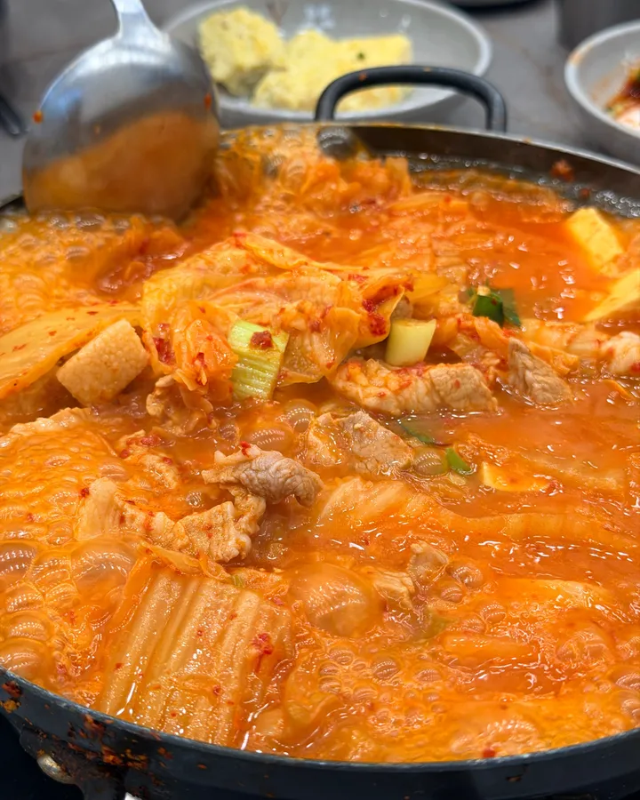 한일식당 방문객이 남긴 현장 사진