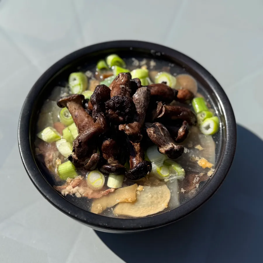 능이버섯탕