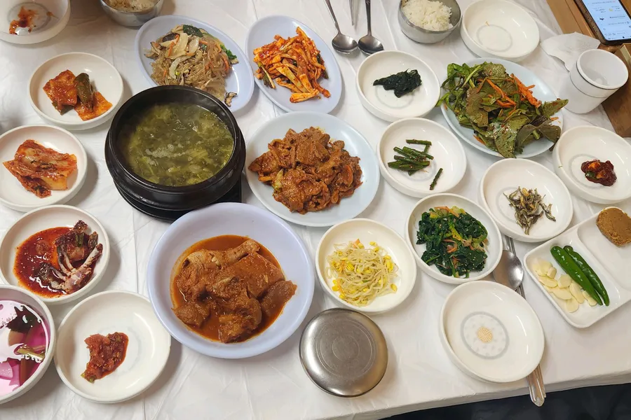 방문객이 남긴 음식·매장 사진 8