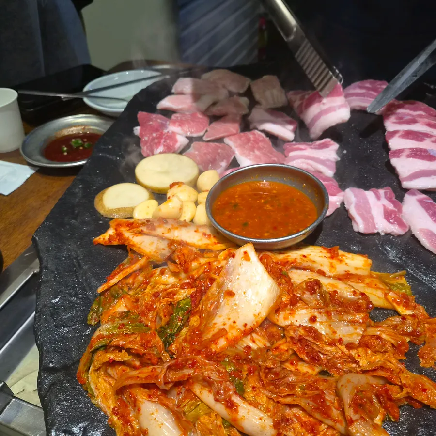 방문객이 남긴 매장·음식 사진