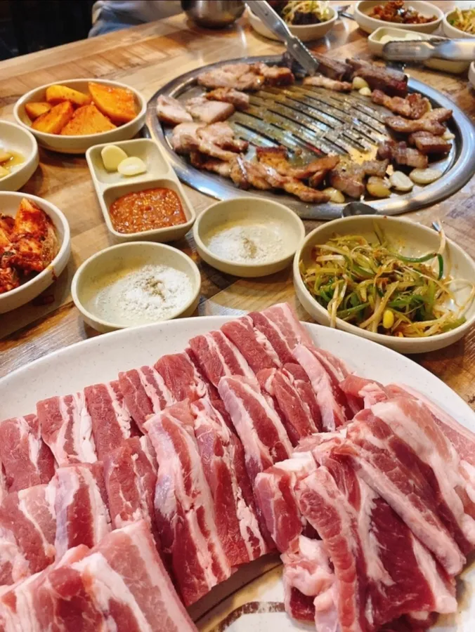 중앙정육점식당 생삼겹 메뉴 사진