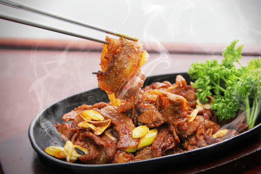 강경불고기 일산덕이점 제육불고기+김치찌개+무한리필쌈채소 메뉴 사진