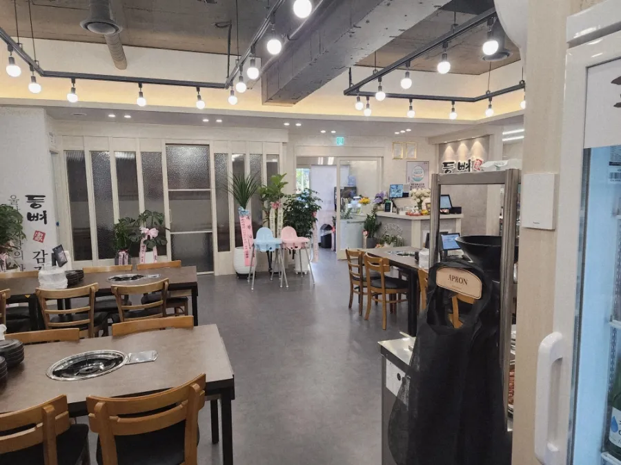등뼈가 울산굴화점 내부 사진
