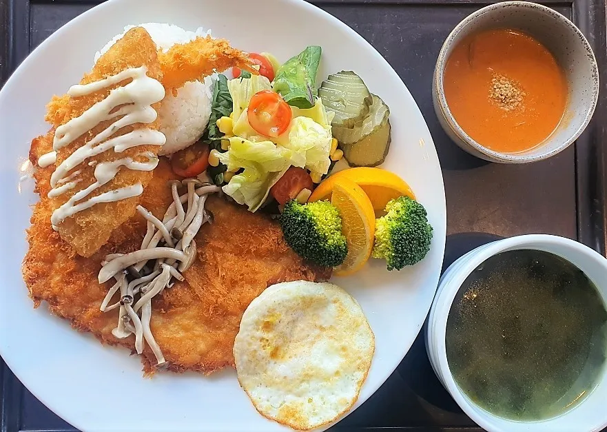 쏠비치삼척 해파랑 돈까스 정식 공식 메뉴 이미지