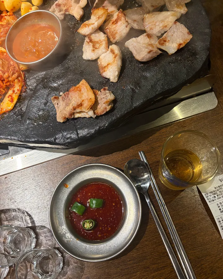 방문객이 남긴 매장·음식 사진