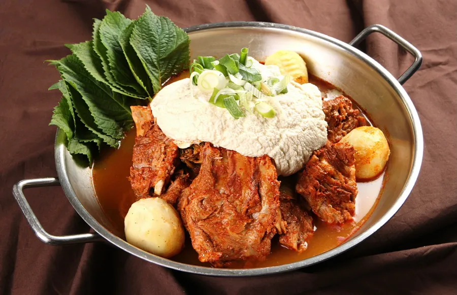콩비지감자탕(중)