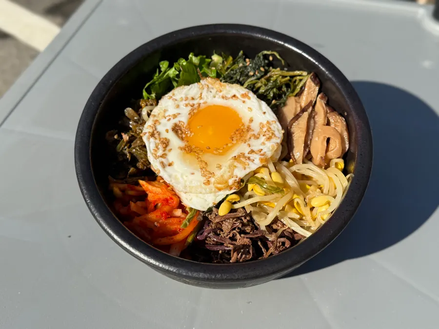 돌솥 비빔밥