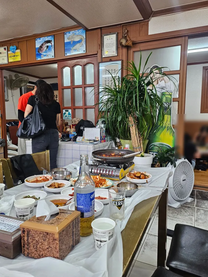 후포식당 내부 사진