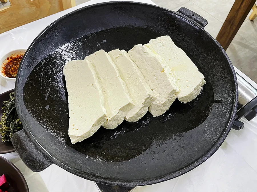 자작자작식당 손두부구이