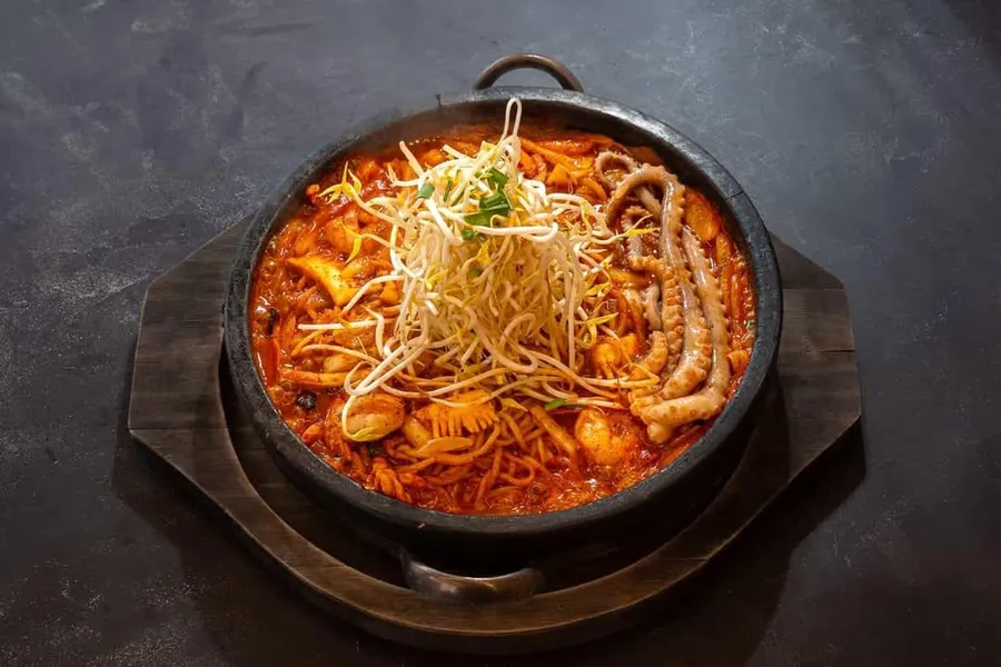누룽지 돌판 짬뽕(2인)