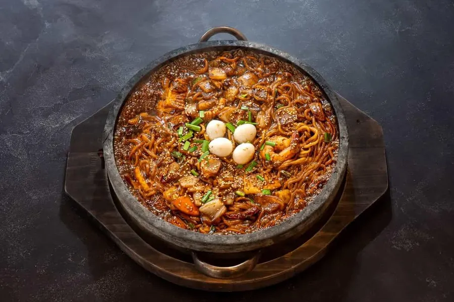 누룽지 돌판 짜장(2인)