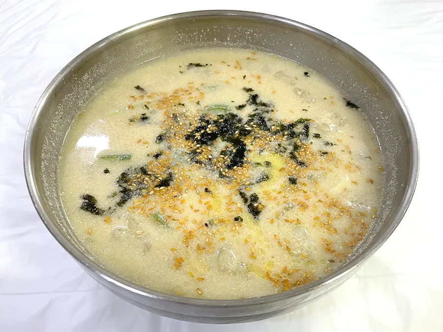 자작자작식당 칼옹심이