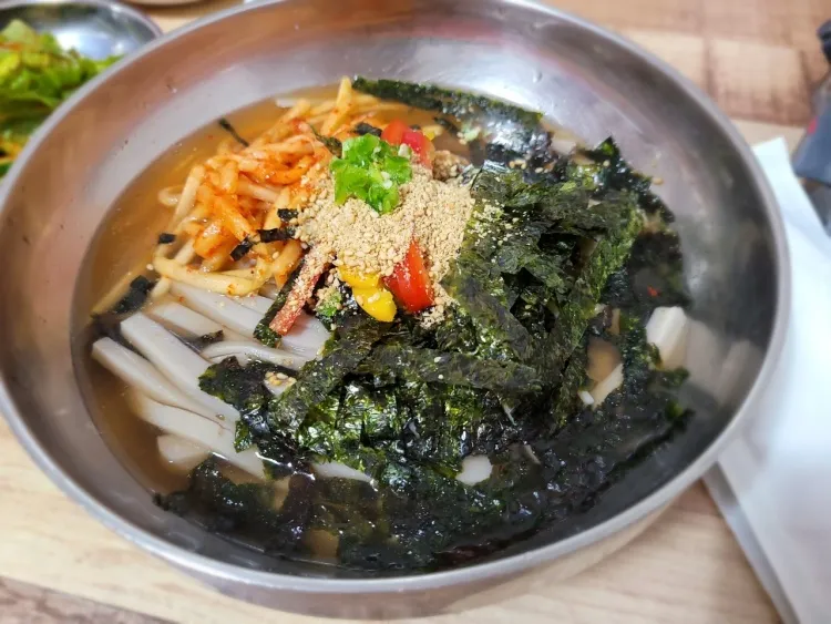 메밀묵밥